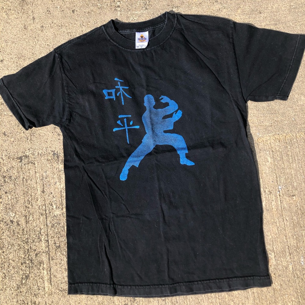 Vintage anime shirt size M